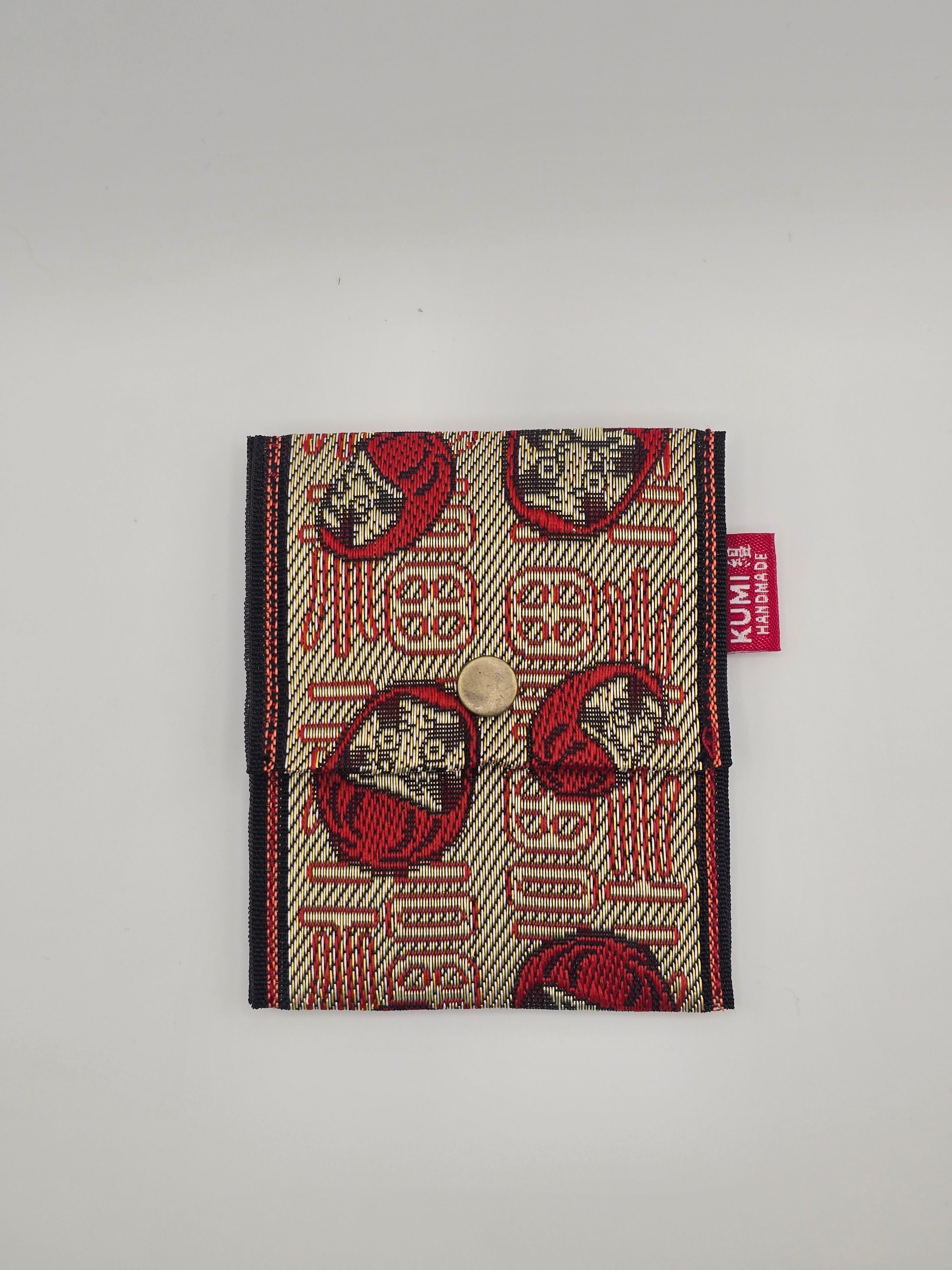 Amuleto de la suerte Daruma